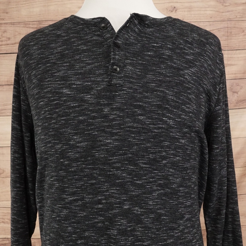 APT.9 Shirt Mens L Gray Basic Long Sleeve Henley Tagless Soft Knit Tee T-Shirt